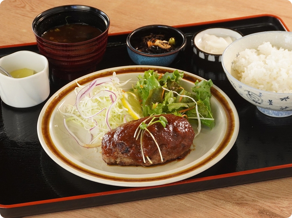 ハンバーグ定食